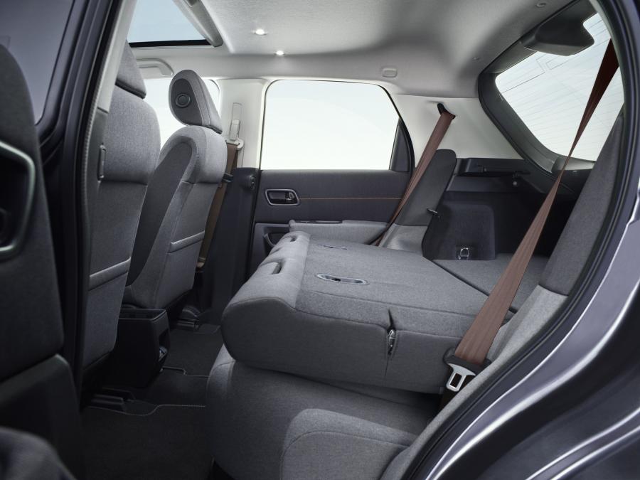 Интерьер Honda e 2020 года  (WW) (фото 7 из 48)